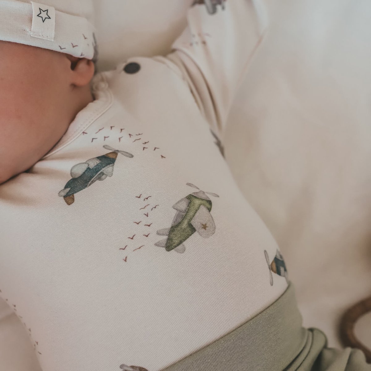 Avion Fitted Romper - Afbeelding 4